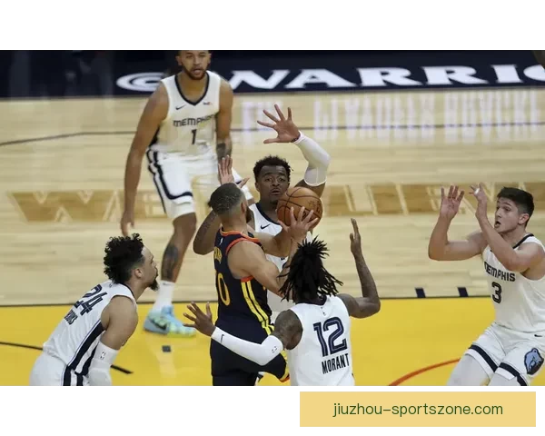 伤病缠身且无缘附加赛 名记：勇士赛季已定库里应考虑休战